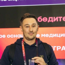 Олег Тихонов