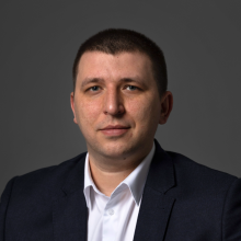 Александр Уваров